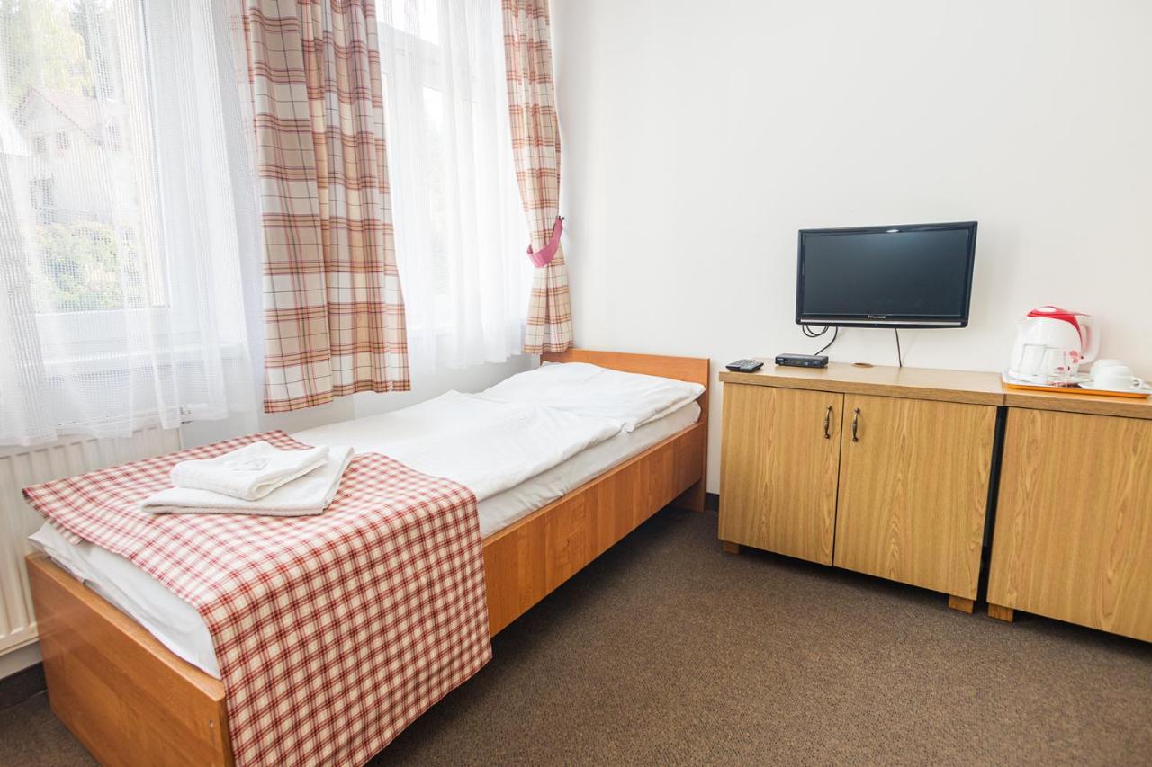 Hotel Seifert Nove Hamry ภายนอก รูปภาพ