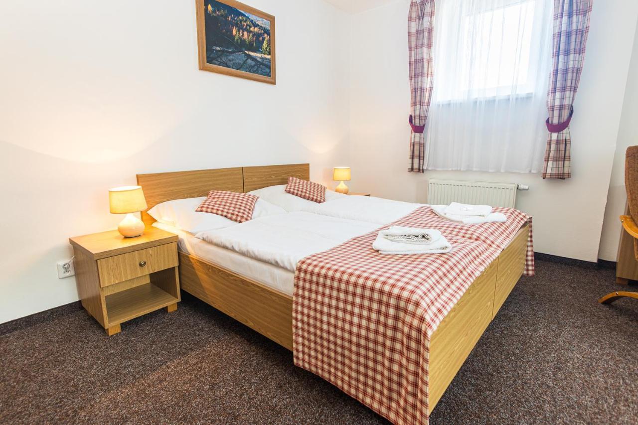 Hotel Seifert Nove Hamry ภายนอก รูปภาพ