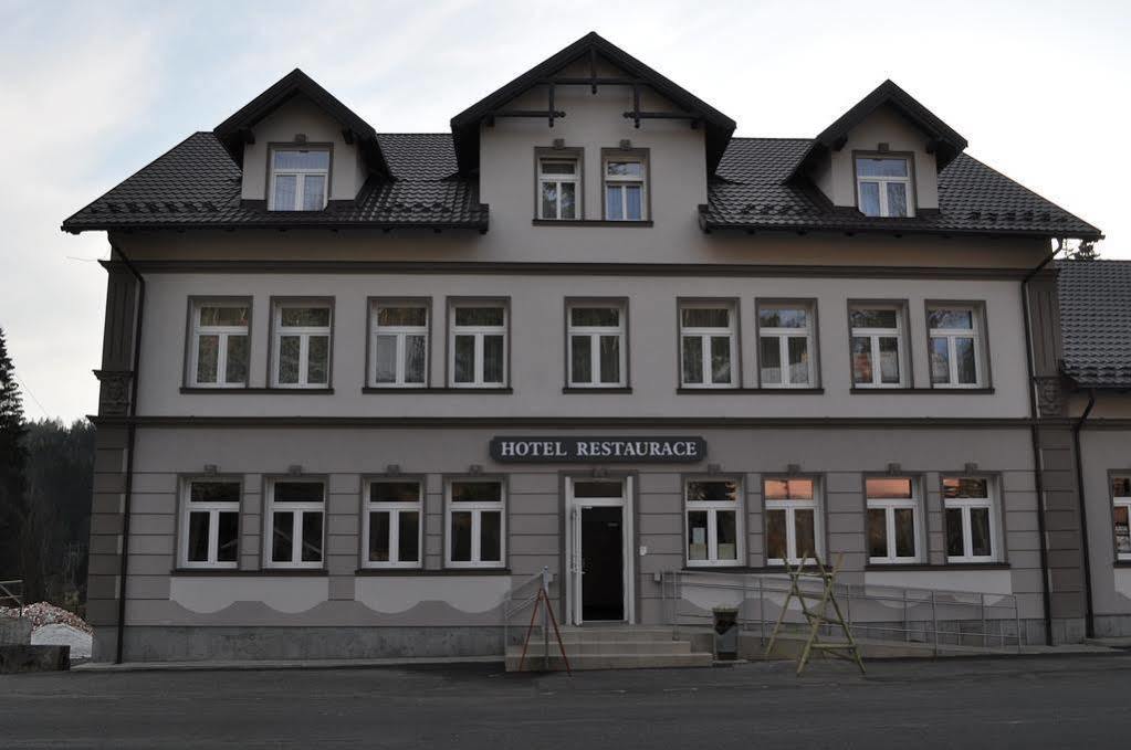Hotel Seifert Nove Hamry ภายนอก รูปภาพ